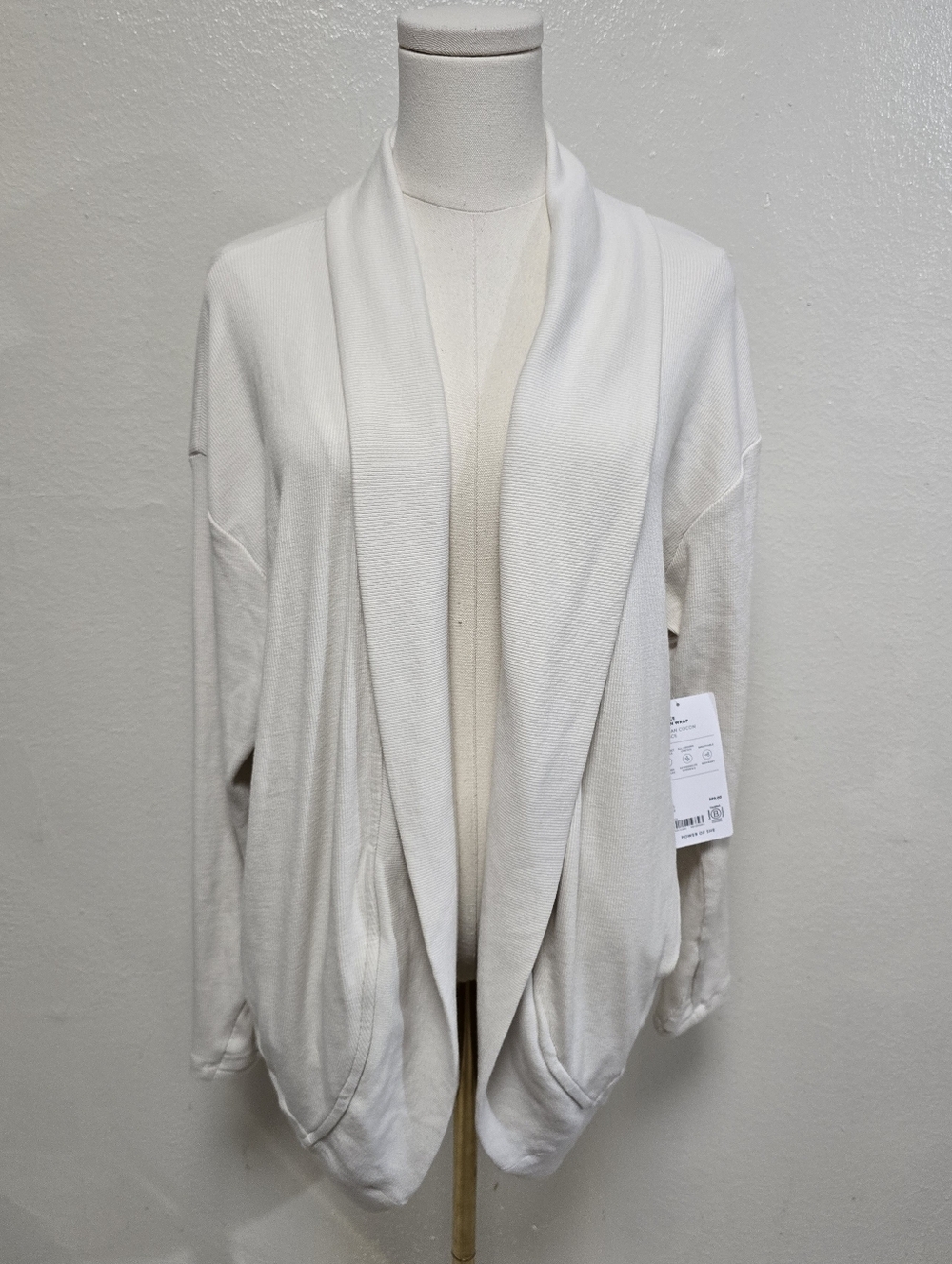 Athleta Presence Cocoon Wrap Bone Size Medium NWT - Picture 3 of 8